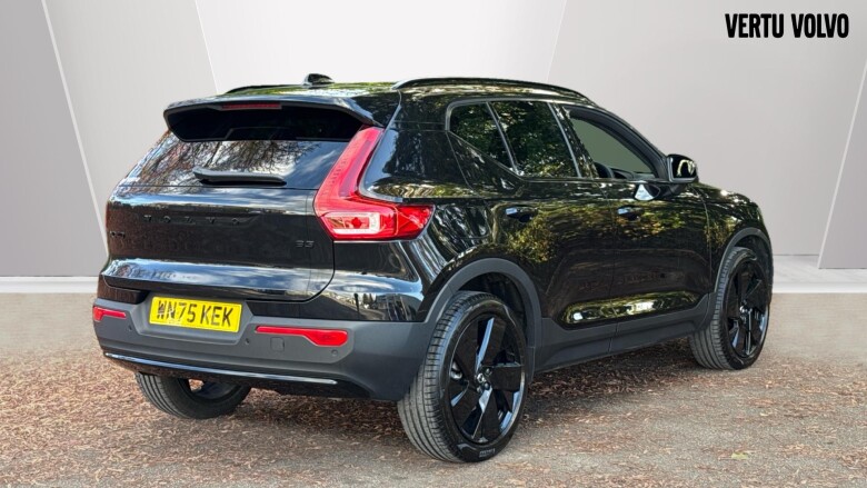 Volvo XC40 2.0 B3P Plus Black Edition 5dr Auto Petrol Estate